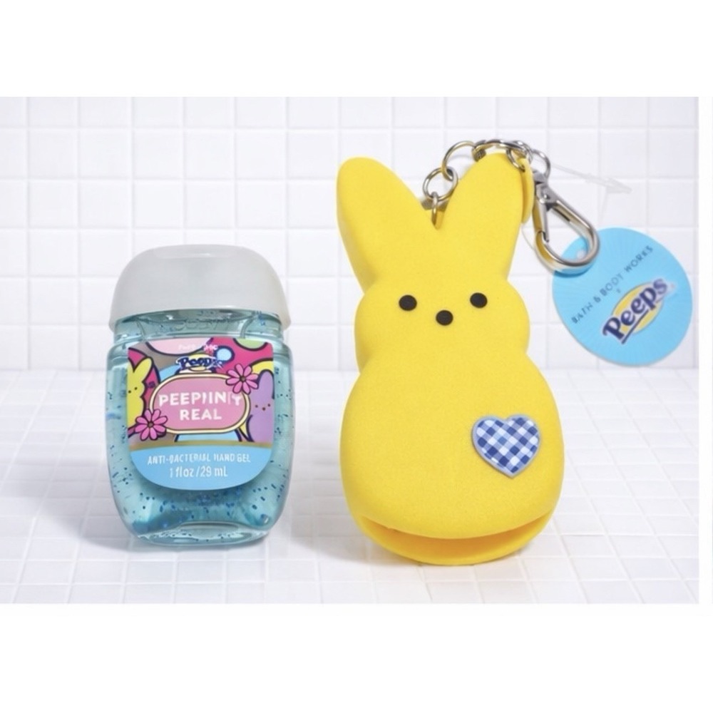 Bath & Body Works PEEPS Yellow Bunny Pocketbac Holder & Sanitizer New SOLD OUT